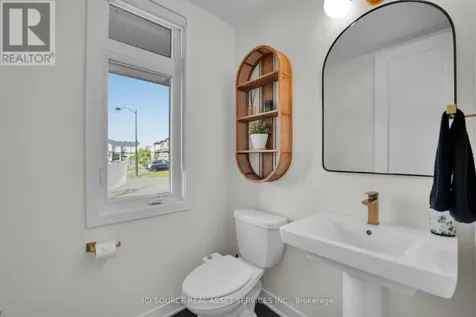 342 Finial Way Ottawa ON K2J 6V9