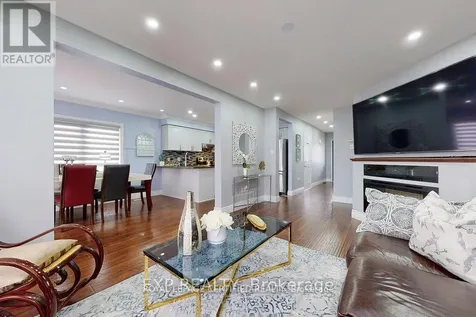 66 Chateau Crescent Cambridge ON N3H 5S3