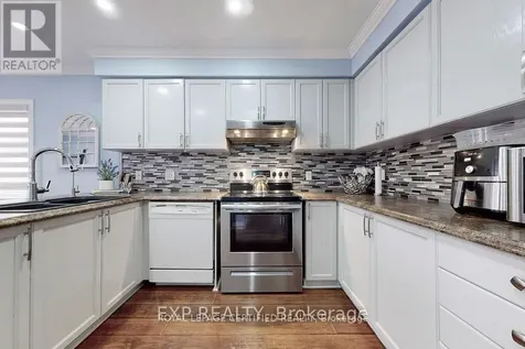 66 Chateau Crescent Cambridge ON N3H 5S3