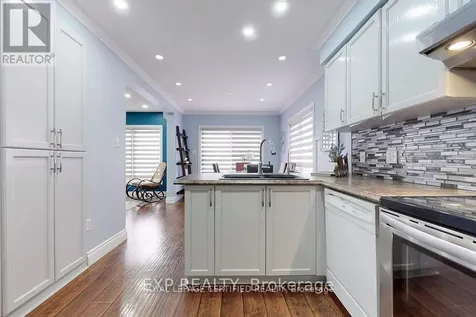 66 Chateau Crescent Cambridge ON N3H 5S3