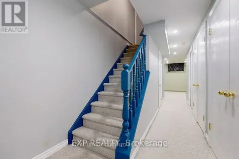 66 Chateau Crescent Cambridge ON N3H 5S3