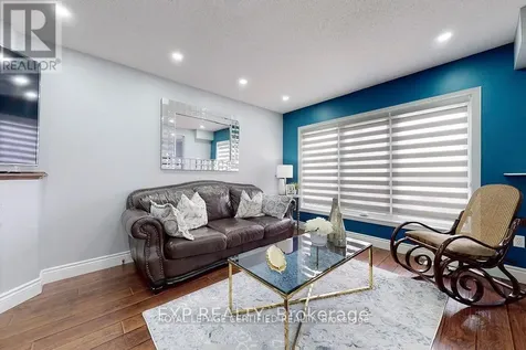 66 Chateau Crescent Cambridge ON N3H 5S3