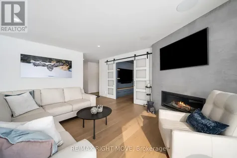 585 Atherley Road Orillia ON L3V 7L5
