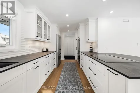585 Atherley Road Orillia ON L3V 7L5