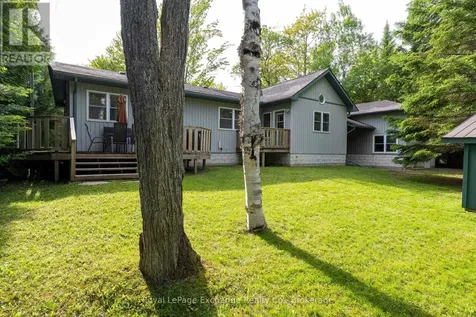 719 York Avenue North South Bruce Peninsula ON N0H 2G0