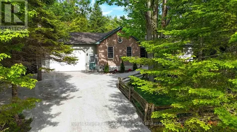 719 York Avenue North South Bruce Peninsula ON N0H 2G0