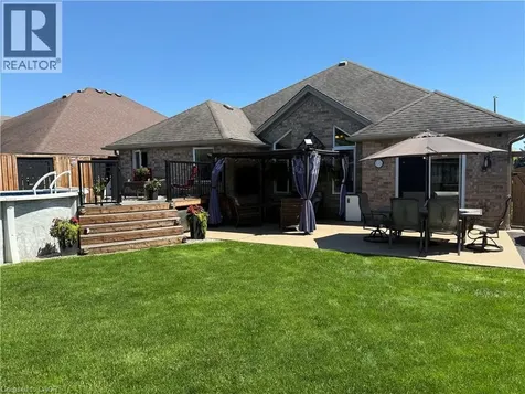 45 Cardinal Lane Port Dover ON N0A 1N5