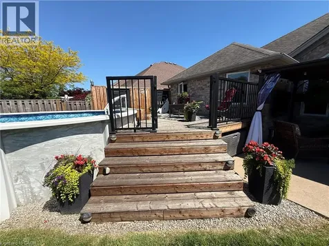 45 Cardinal Lane Port Dover ON N0A 1N5