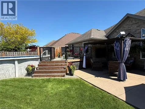 45 Cardinal Lane Port Dover ON N0A 1N5