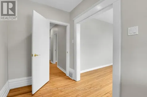 113 Fairmont Avenue Ottawa ON K1Y 1X7