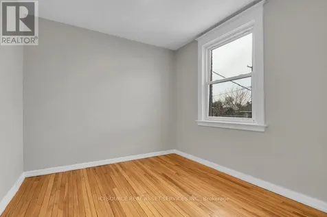 113 Fairmont Avenue Ottawa ON K1Y 1X7