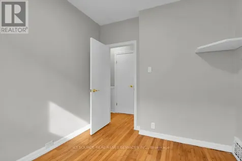 113 Fairmont Avenue Ottawa ON K1Y 1X7