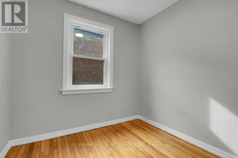 113 Fairmont Avenue Ottawa ON K1Y 1X7