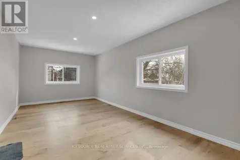 113 Fairmont Avenue Ottawa ON K1Y 1X7