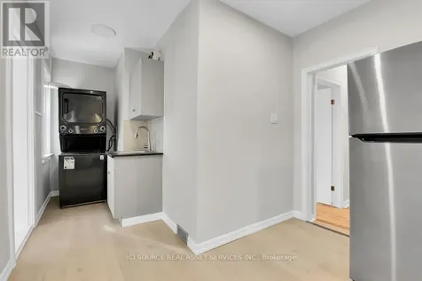 113 Fairmont Avenue Ottawa ON K1Y 1X7