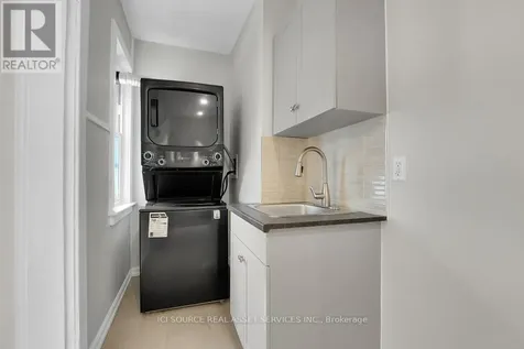 113 Fairmont Avenue Ottawa ON K1Y 1X7
