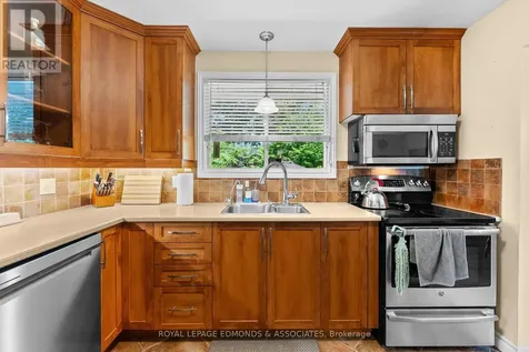 617 Cecelia Street Pembroke ON K8A 1T6