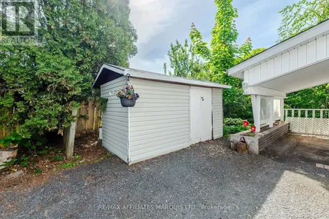 10 Smith Avenue Cornwall ON K6J 1E9