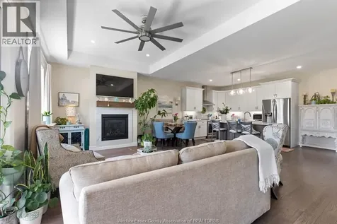 237 Livingstone Amherstburg ON N9V 0H1