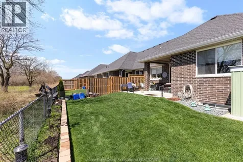 237 Livingstone Amherstburg ON N9V 0H1