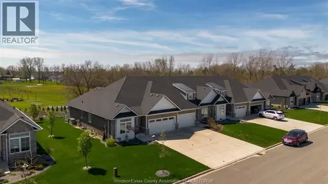 237 Livingstone Amherstburg ON N9V 0H1