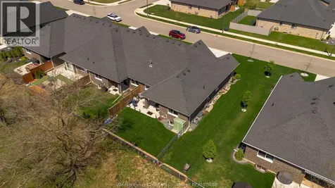 237 Livingstone Amherstburg ON N9V 0H1