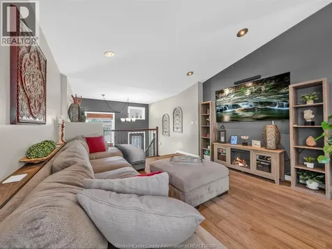2670 Maitland Avenue Windsor ON N8P 1Y9