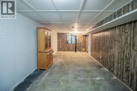 45 Berry Street Chatham ON N7M 3B2