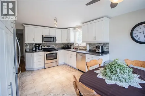 45 Berry Street Chatham ON N7M 3B2