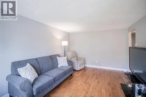 45 Berry Street Chatham ON N7M 3B2