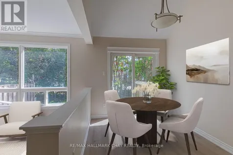 12 Lankin Boulevard Orillia ON L3V 6T2