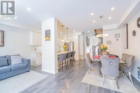 22 Churchlea Mews Orillia ON L3V 8K9
