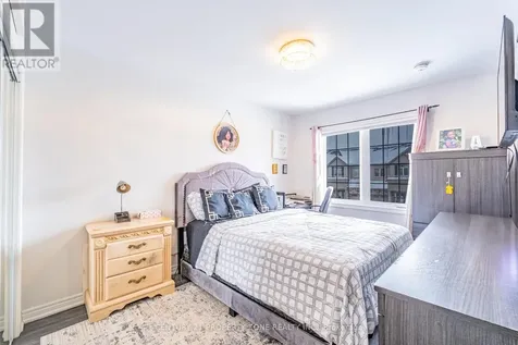 22 Churchlea Mews Orillia ON L3V 8K9