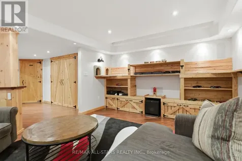 52 Alsop Place Uxbridge ON L9P 1X1