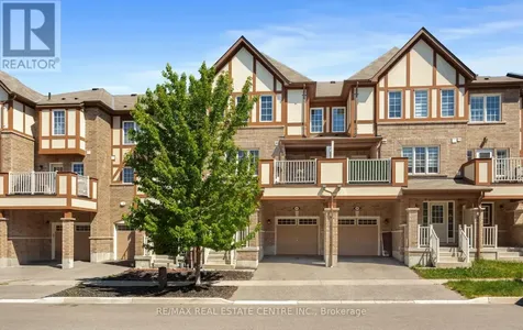 1084 Silk Street Pickering ON L1X 0E8