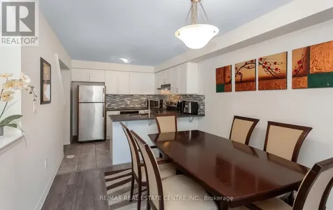 1084 Silk Street Pickering ON L1X 0E8