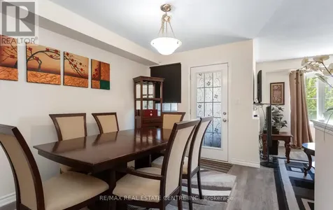 1084 Silk Street Pickering ON L1X 0E8