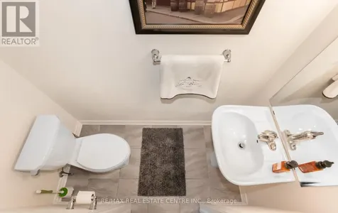 1084 Silk Street Pickering ON L1X 0E8