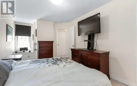 1084 Silk Street Pickering ON L1X 0E8
