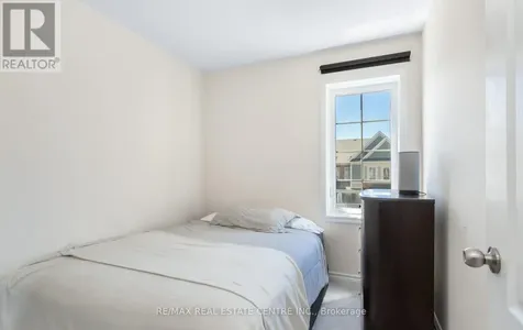 1084 Silk Street Pickering ON L1X 0E8