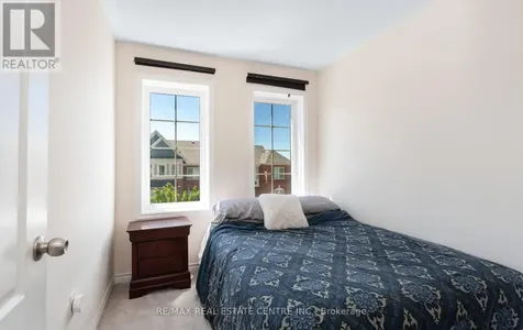 1084 Silk Street Pickering ON L1X 0E8