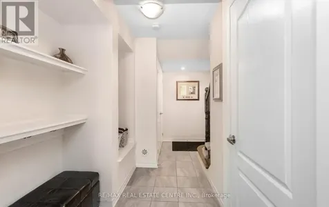 1084 Silk Street Pickering ON L1X 0E8