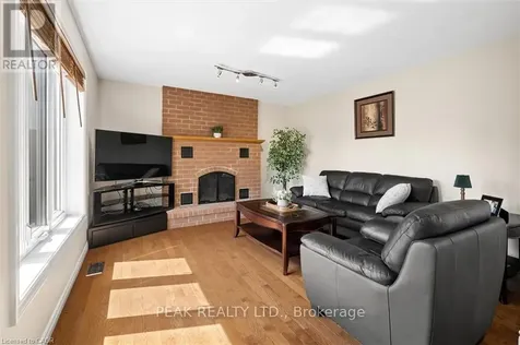 44 Tami Court Kitchener ON N2B 3V2