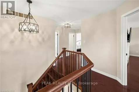 44 Tami Court Kitchener ON N2B 3V2