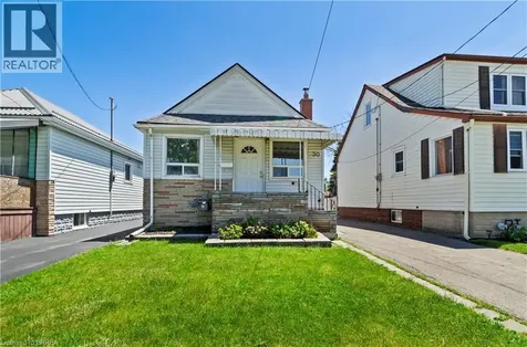 30 Shelby Avenue Hamilton ON L8H 5L4