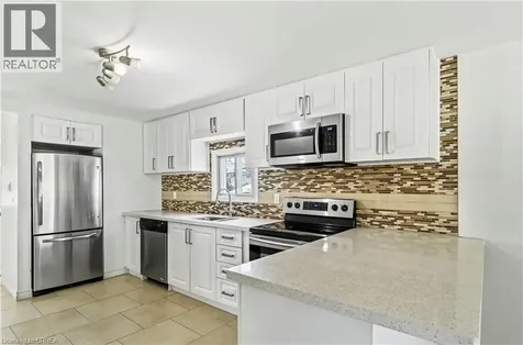 30 Shelby Avenue Hamilton ON L8H 5L4
