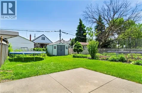 30 Shelby Avenue Hamilton ON L8H 5L4