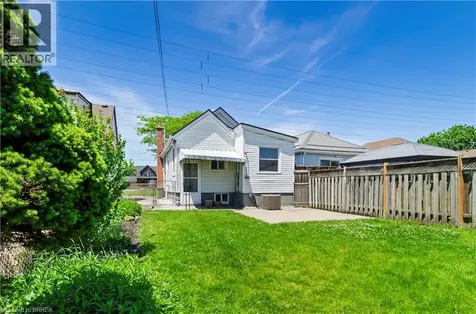 30 Shelby Avenue Hamilton ON L8H 5L4