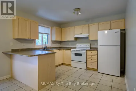 65 Rose Valley Way Wasaga Beach ON L9Z 3C4
