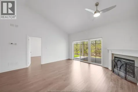 69 Red Oak Crescent Amherstburg ON N9V 4C4